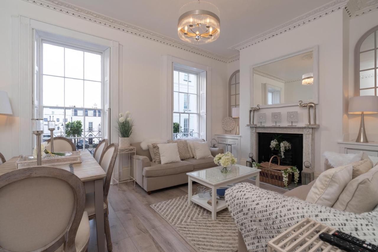 Gloucester Place Townhouse With Hot Tub! Cheltenham Zewnętrze zdjęcie