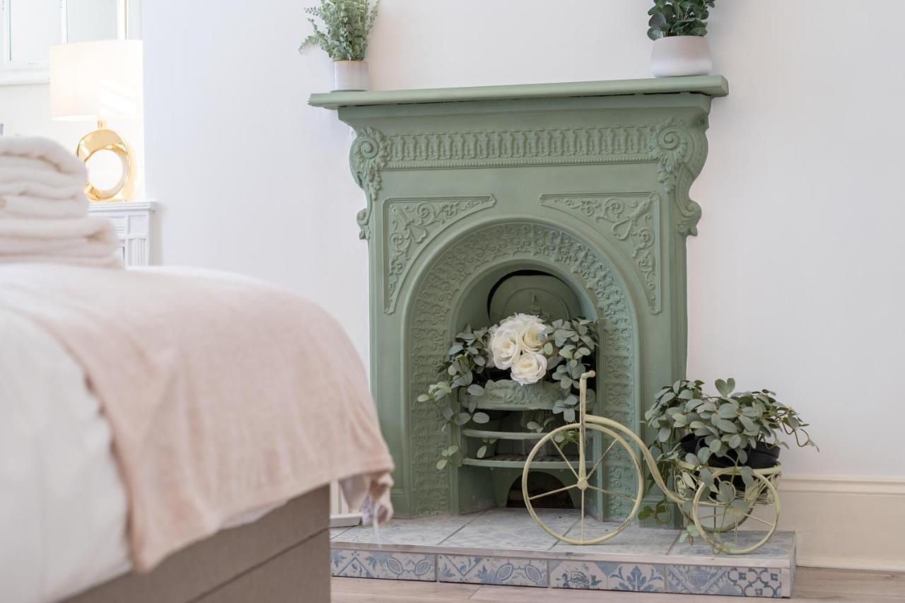 Gloucester Place Townhouse With Hot Tub! Cheltenham Zewnętrze zdjęcie